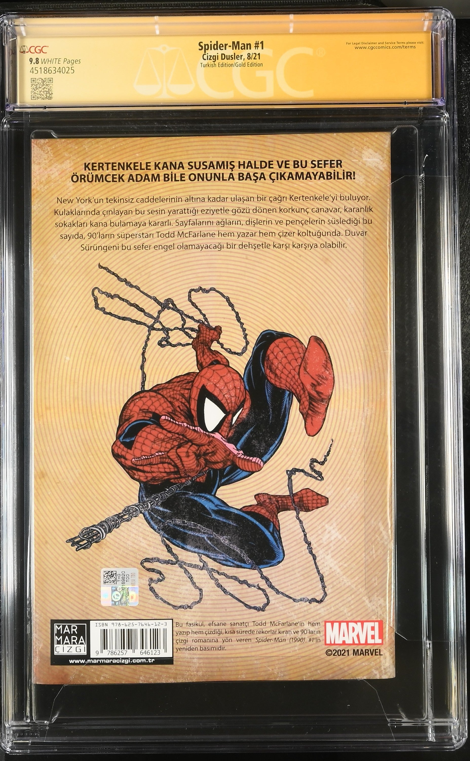 Spider-Man #1 CGC 9.8 - Turkish Edition/Gold Edition - Signed by Gorkem Demir (CGC Signature Series) Secondary image